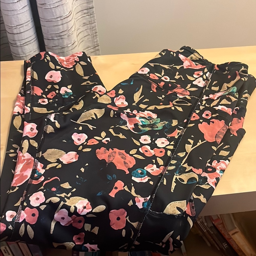 Tek Gear Black and Pink Floral Leggings